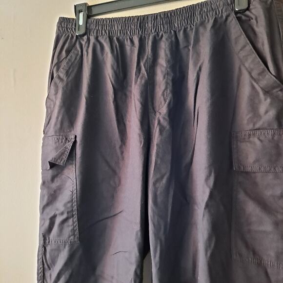 Lands' End Womens Black Elastic Waist Straight Leg Convertible Cargo Pants - 16 - Picture 7 of 11